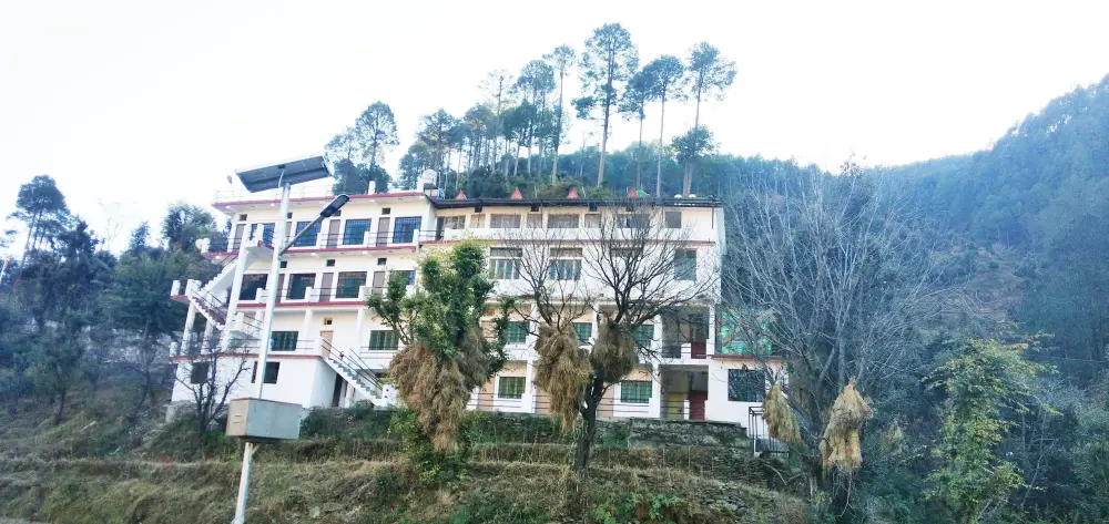 Hotel Aashiyana, Barkot