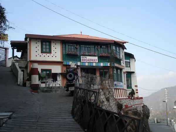 Broadway, Mussoorie