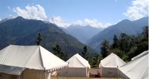 Camp Nirvana, Guptkashi