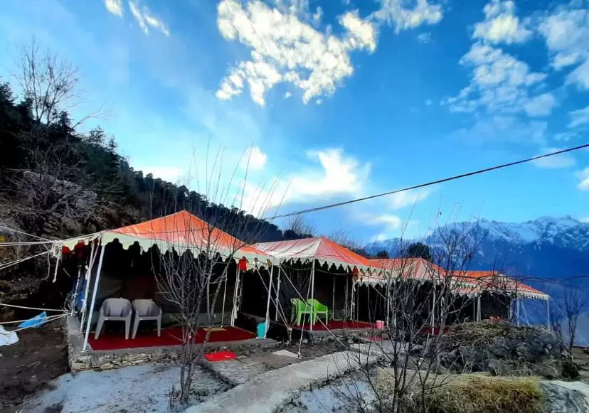 The Maple Leaf Cottage, Auli