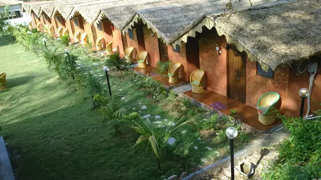 Ojas Resorts, Mohanchatti