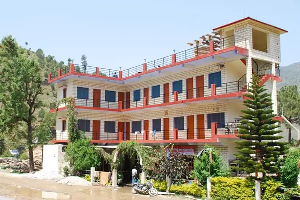 Rautela Hotel, Barkot