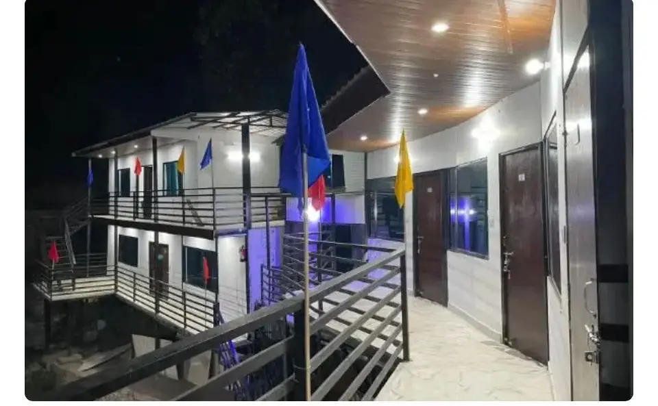 The Badasu Cottage, Phata