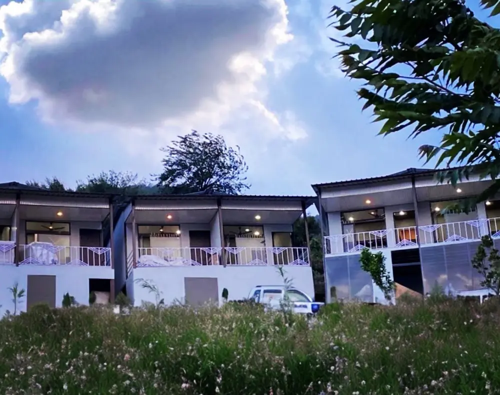 The Hills Inn Resort, Guptkashi