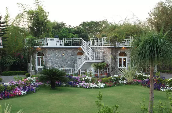 Wild Crest Resort, Corbett National Park