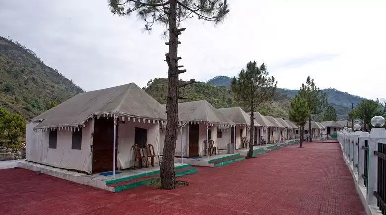 Yamunotri River Banks Resort, Barkot