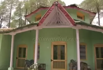 Colonial Villa Photos