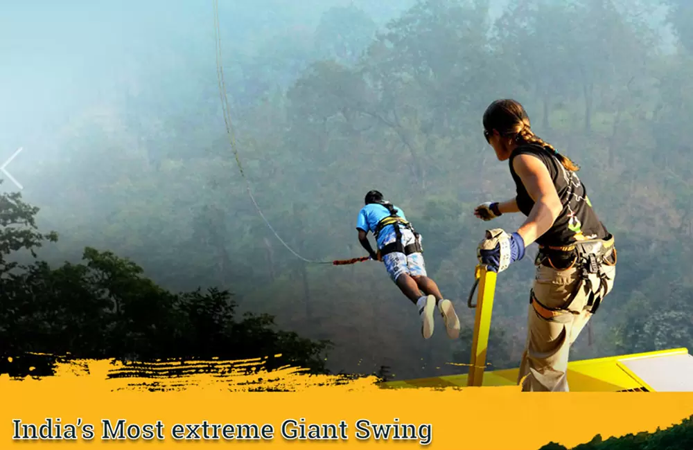 Jumpin Heights Giant Swing in Rishikesh