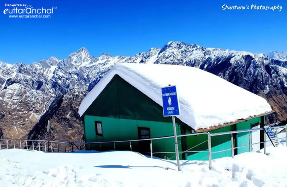 Awesome Auli, Auli lies on the way to Badrinath. It is approx 15kms from Joshimath in Chamoli Garhwal, Uttarakhand.. Pic: Shantanu Rastogi