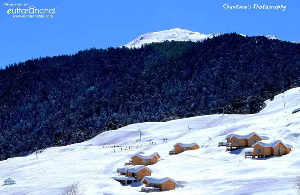 Auli is an important ski destination in the Himalayan mountains of Uttarakhand, India. Auli, also known as Auli Bugyal, in Garhwali, which means meadow, is located at an elevation of 2500 to 3050 meters above sea level.. Pic: Shantanu Rastogi (Facebook)