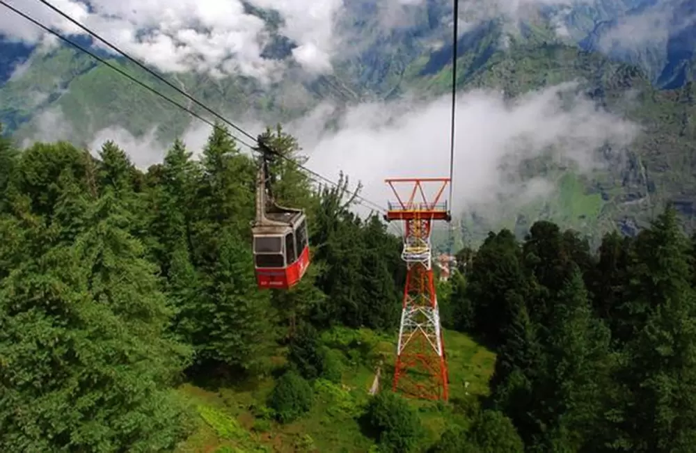 Auli with Nainital Tour Package