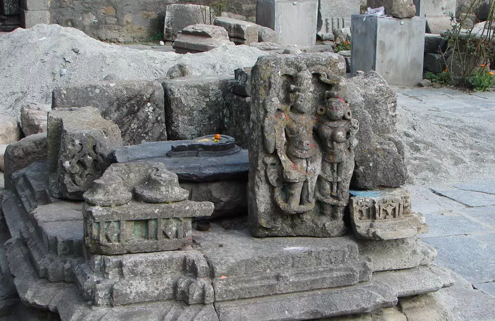 Stone carving work at Baleshwar Temple. Pic: eUttaranchal