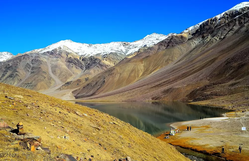 View of Chandratal Lake from top. Pic: Pixabay:2808131