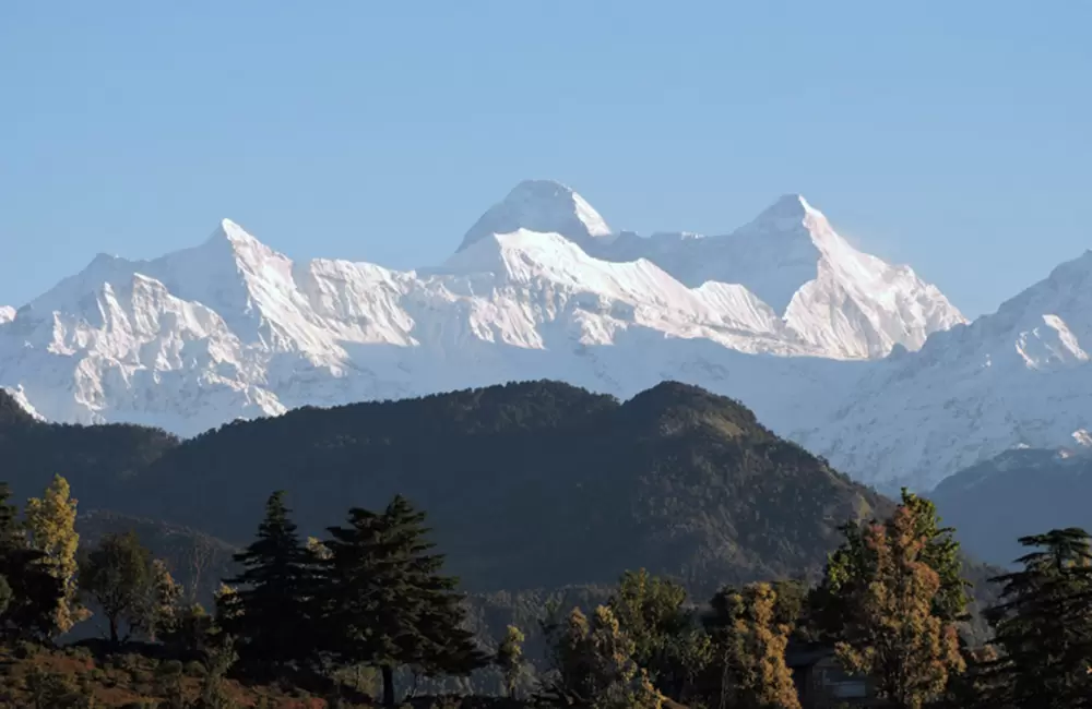 A beautiful morning view of snow capped mountains as seen from Chaukori, Pithoragarh. Pic: Amit Sah 