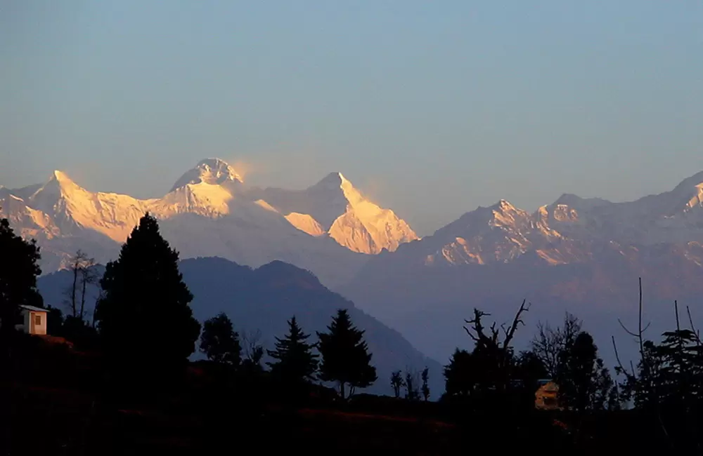 Beautiful view of snow capped mountains with golden sunshine from Chaukori.. Pic: Mani Padma 