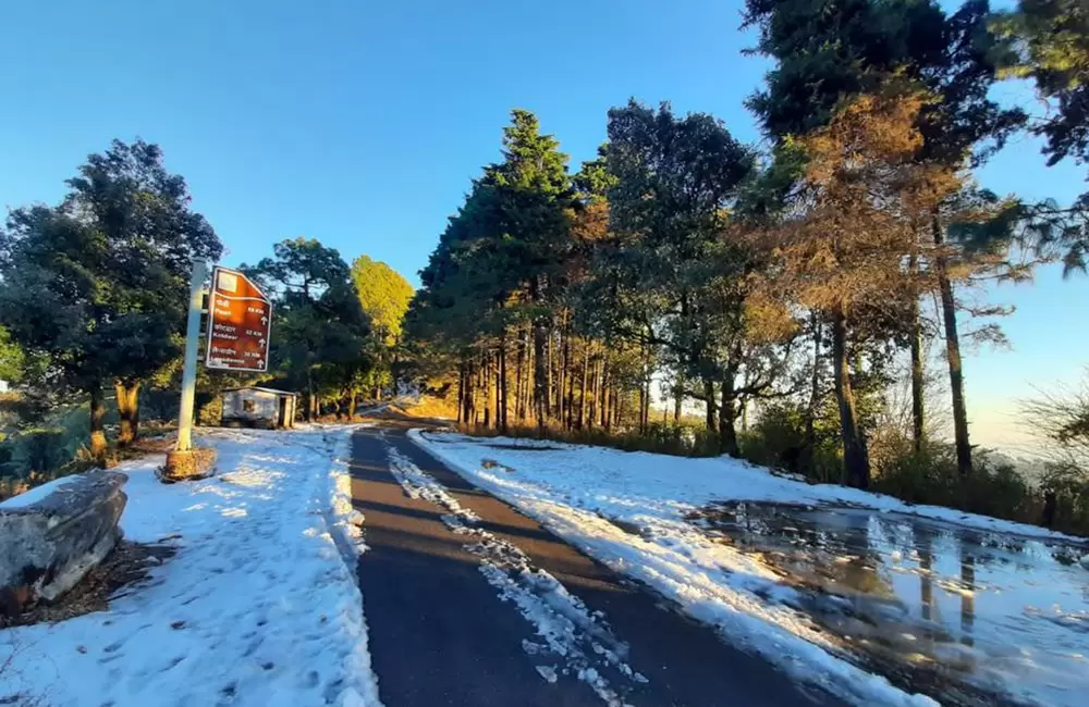 Roads in Chelusain during snowfall. Pic: 