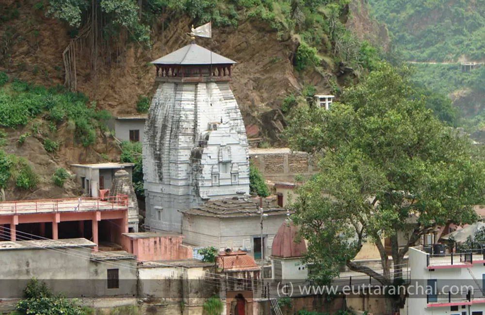 Raghunathji Temple (Mandir). Pic: eUttaranchal.com