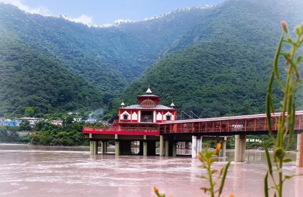 Dhari Devi Temple. Pic: kukuuur