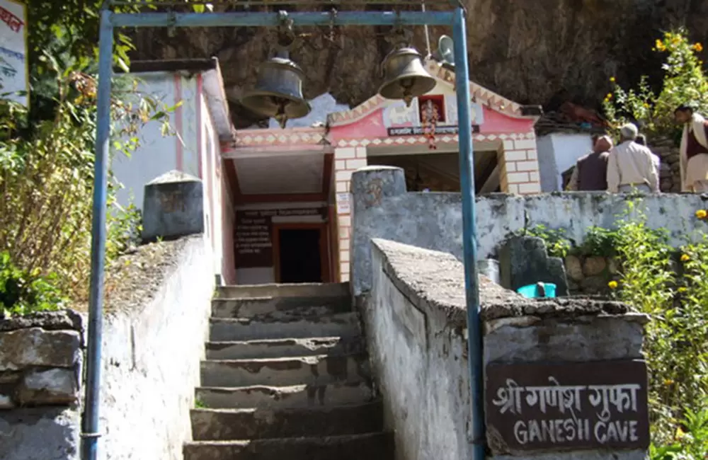 Ganesha cave, Mana village- Badrinath.. Pic: www.yoganandaji.org