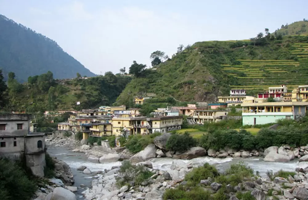 Ghuttu town in Tehri Garhwal. Pic: Manash