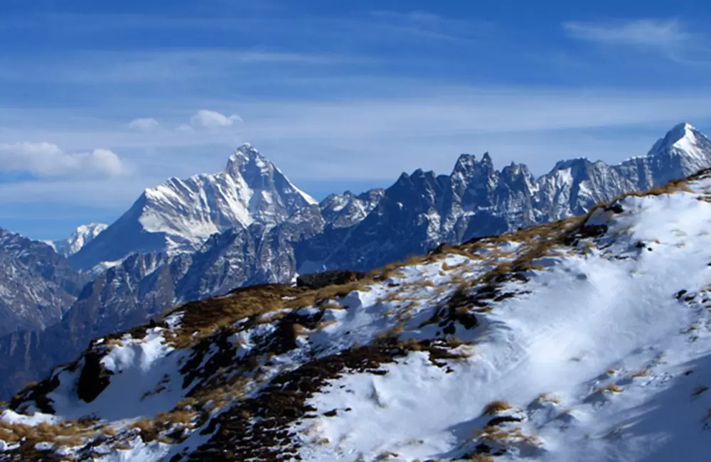 Snowfall with Nanda Devi View from Gurson. Pic: euttaranchal.com