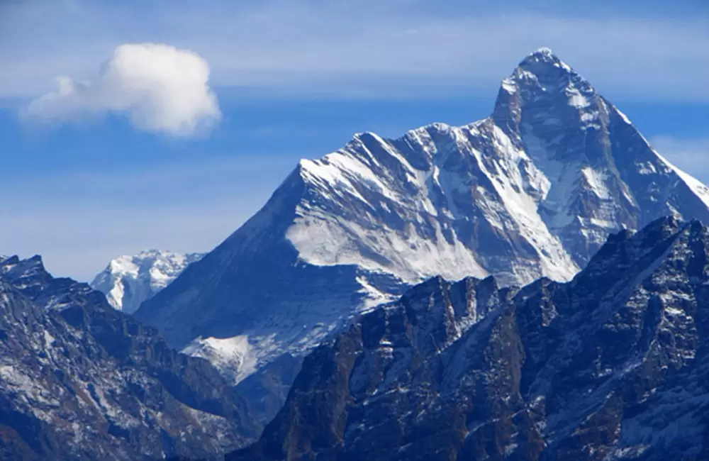 Another Photo of Nanda Devi from Gorson. Pic: euttaranchal.com