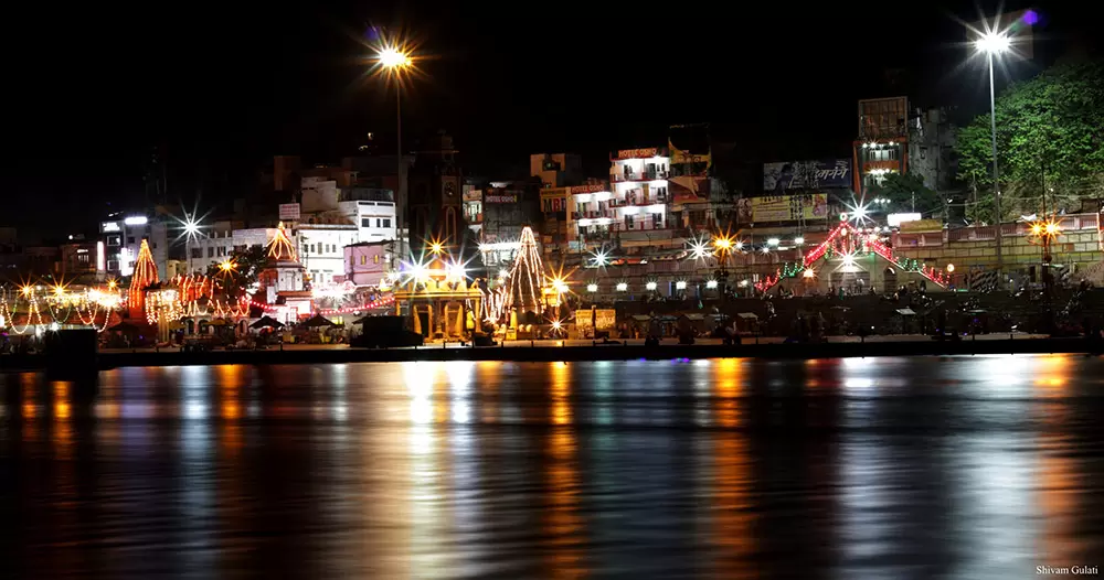 Night view of Har ki Pauri Haridwar, It is a famous ghat on the banks of the Ganges in Haridwar.. Pic: Shivam Gulati 