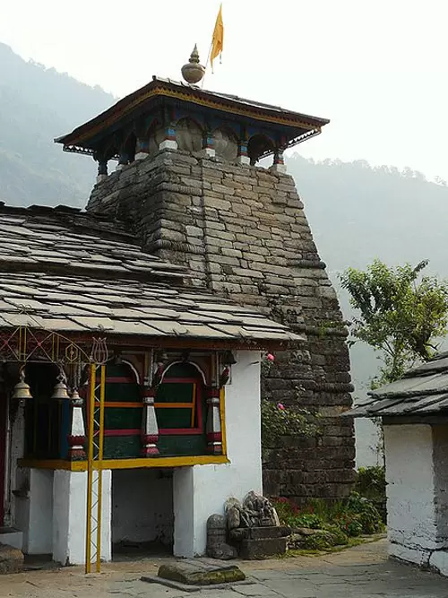 An ancient temple at Ransi village, enroute Madhmaheshwar. Pic: Varun Shiv Kapur/ Flickr