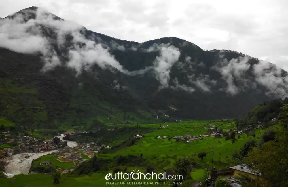 Ghuttu is a small hamlet situated in Tehri Garhwal district of Uttarakhand. It is famous as a base camp of famous treks to Panwalikantha, Khatling Glacier and Masar Tal.. Pic: Govind Bhandari/euttaranchal