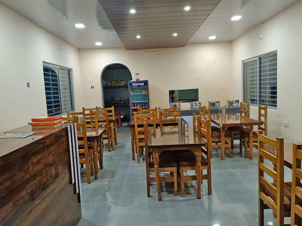 Mayadeep Restaurant Kanakchauri