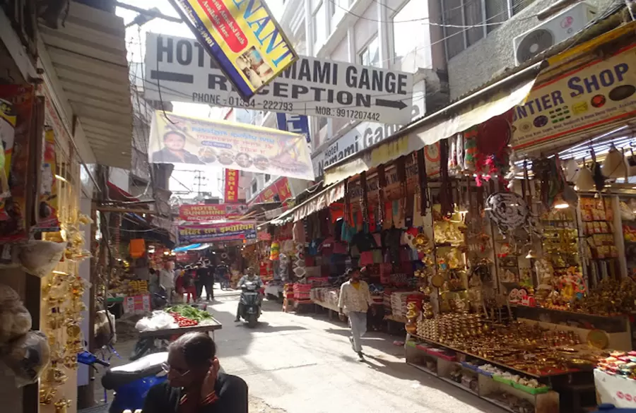 Moti Bazaar Haridwar. Pic: Ravi Ranade