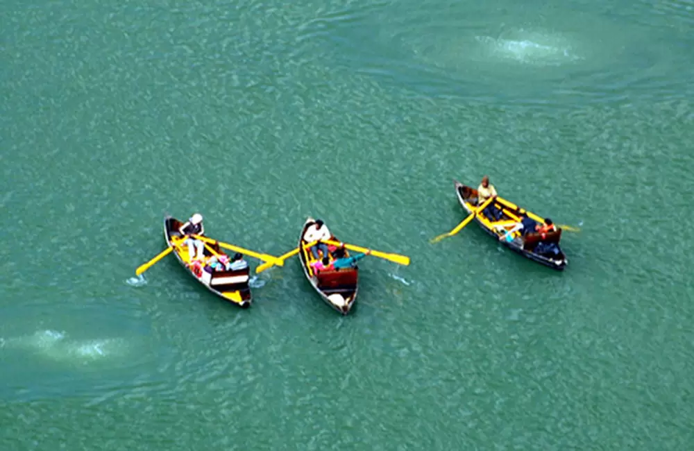 Boating in Naini Lake, Nainital.. Pic: Bhavesh Pandey 