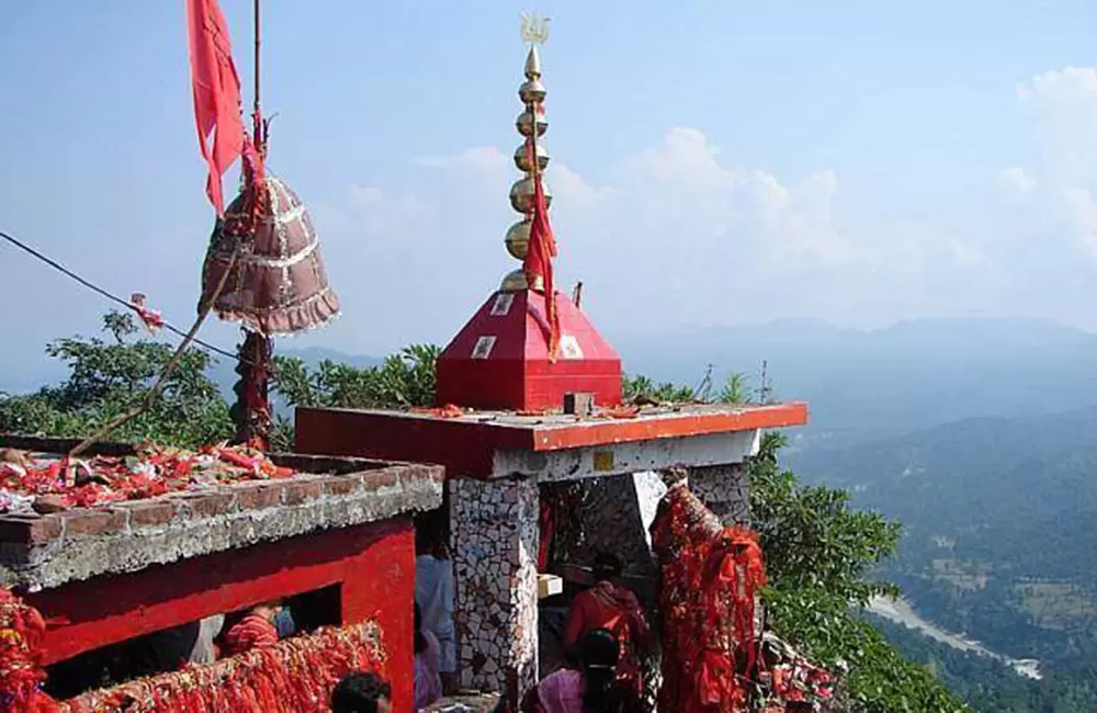 Purnagiri Devi Temple, Tanakpur -Uttarakhand.
पूर्णागिरि देवी मंदिर, टनकपुर - उत्तराखंड. Pic: eUttaranchal.com