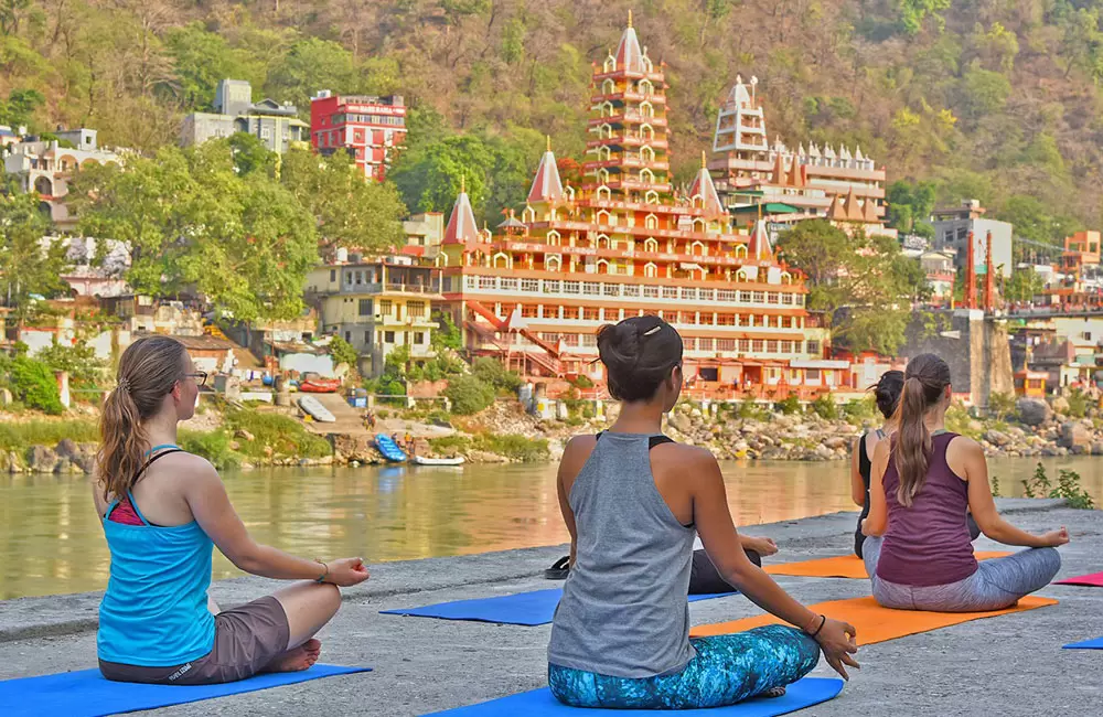 Yoga in Rishikesh. Pic: Pixabay: 4769868