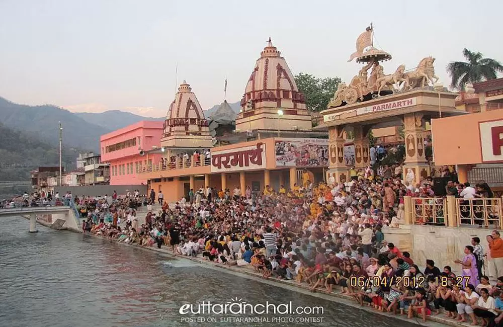 Parmarth Niketan Ghat, Rishikesh. Pic: Rajesh Pandey (Facebook)