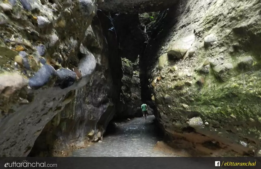 Robbers Cave Gucchu Pani in Dehradun. Pic: eUttaranchal