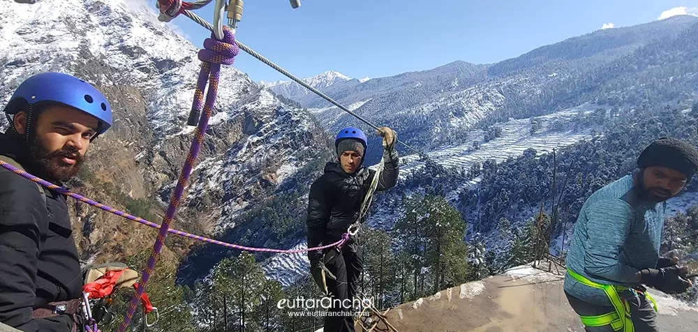 Tourists enjoying Zipline in Sankri.. Pic: eUttaranchal.com