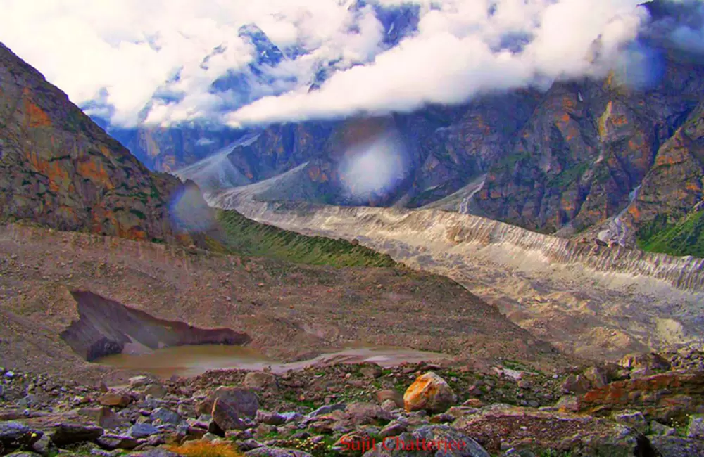 Alkapuri the meeting place of Satopanth glacier & Bhagirathi Kharak glacier. Pic: Sujit Chatterjee