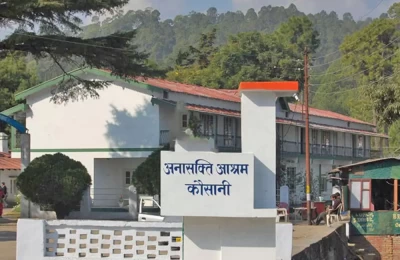Anashakti Ashram in Kausani