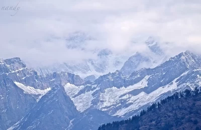 A stunning view of Himalayas from Auli.