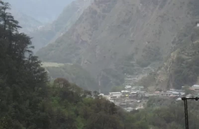 Village near Badrinath temple.