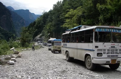 Pilgrimage Bus going to Badrinath