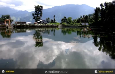 An alluring view of Barsu lake, Barsu village, Uttarkashi.
