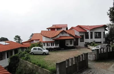 KMVN Rest House at Binsar - The lodging service and food was awesome!