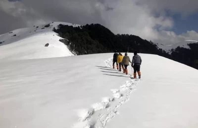 Brahmatal Trek when covered with snow