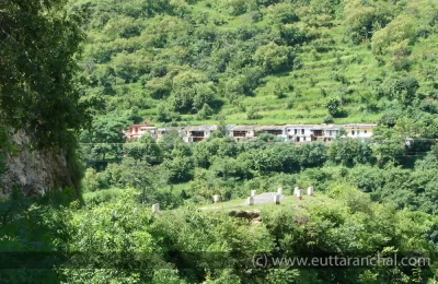 Picture of village near Chamba