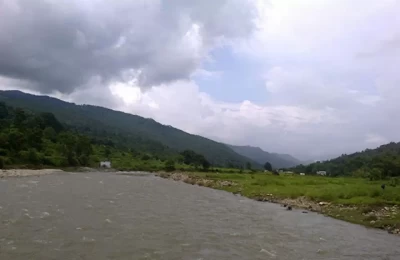Ramganga River flowing in Chaukhutia