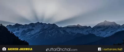 Beautiful Himalayan massif as seen from Dayara Bugyal. 