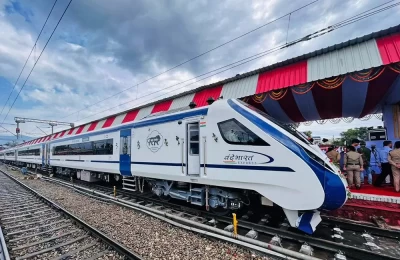 Vande Bharat Express - Dehadun Delhi Train