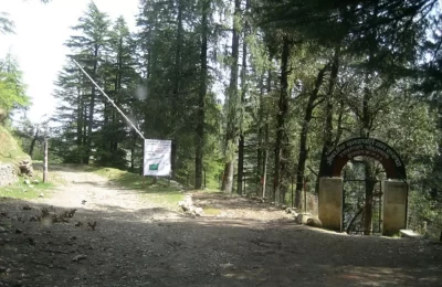 Another Entry Point on the way to Deoban